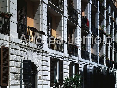 Buildings in via di San Francesco a Ripa General view | Andrea Jemolo