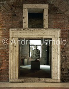 Mercati di Traiano - New exhibition spaces and pedestrian paths Room that looks out on big hall | Andrea Jemolo
