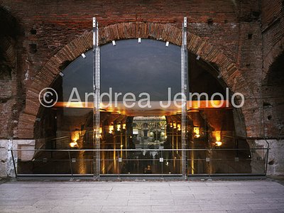 Mercati di Traiano - New exhibition spaces and pedestrian paths Window in acrylic | Andrea Jemolo