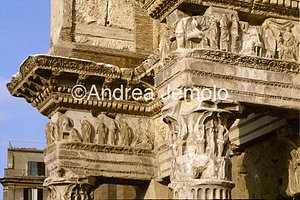 Forum of Nerva Colonnacce in the Forum of Nerva - Detail | Andrea Jemolo