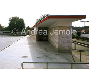 Restyling of area of largo Petazzoni in Tor Pignattara district Central buildings | Andrea Jemolo