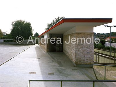 Restyling of area of largo Petazzoni in Tor Pignattara district Central buildings | Andrea Jemolo