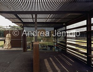 Deposit for materials archaeological in Villa of Quintili South front | Andrea Jemolo