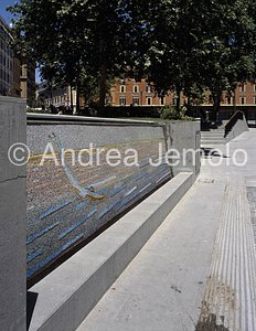 Piazza San Cosimato Fountain of the Diver | Andrea Jemolo