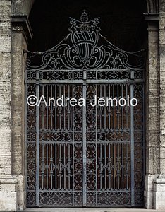 Archbasilica of Saint John Lateran Gate of Benediction Loggia | Andrea Jemolo