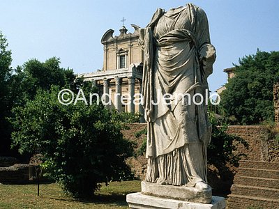 Foro romano Casa delle Vestali | Andrea Jemolo