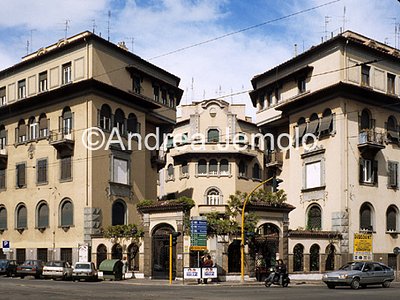 Block of three residential houses  | Andrea Jemolo