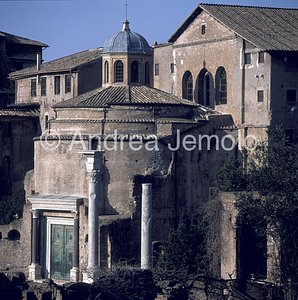 Sts. Cosma and Damiano General view | Andrea Jemolo