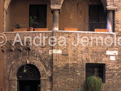 Antica Sinagoga di vicolo dell'Atleta Visione d'insieme | Andrea Jemolo
