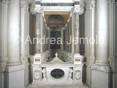 Santa Maria in Trastevere Chapel of Avila - axial Vision | Andrea Jemolo