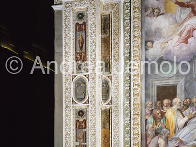 Chiesa della Trinità dei Monti Cappella Pucci - Pilastro dipinto | Andrea Jemolo