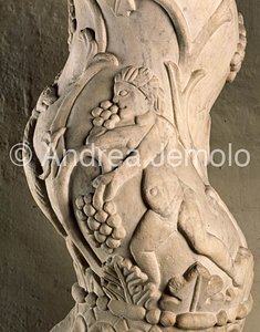 Trinità dei Monti Chapel - tortile column - detail | Andrea Jemolo