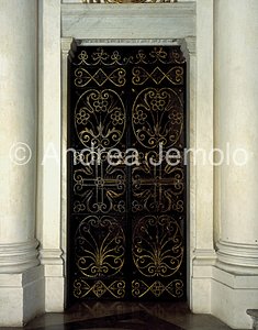 San Carlo alle Quattro Fontane Gate of chapels | Andrea Jemolo