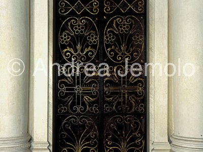 San Carlo alle Quattro Fontane Gate of chapels | Andrea Jemolo