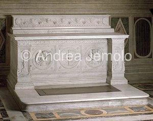 Trinità dei Monti Chapel Guerrieri - lunetta with altar | Andrea Jemolo