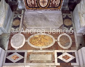 Trinità dei Monti Chapel Cecilia Caetani Orsini - Monument to Pious Rodolfo from Carpi | Andrea Jemolo