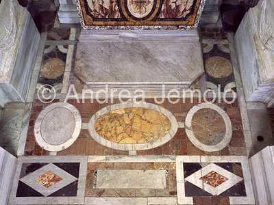 Trinità dei Monti Chapel Cecilia Caetani Orsini - Monument to Pious Rodolfo from Carpi | Andrea Jemolo