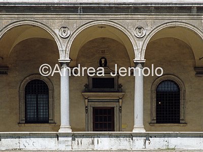 Palace of the Chancellery Courtyard - Detail | Andrea Jemolo