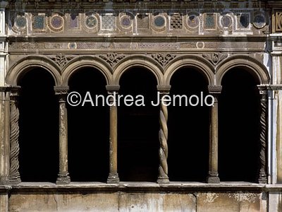 Archbasilica of Saint John Lateran Cloister - Detail | Andrea Jemolo