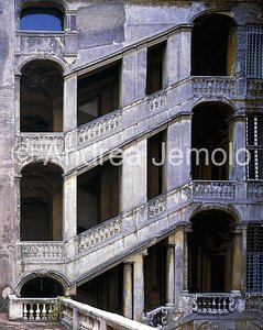 Pichini Palace Staircase - exterior | Andrea Jemolo