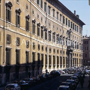 Borghese palace General view | Andrea Jemolo