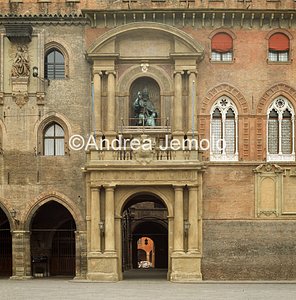 Town palace Portal | Andrea Jemolo