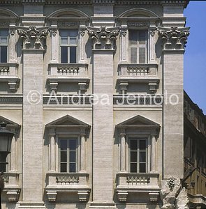 Trevi Fountain Detail | Andrea Jemolo