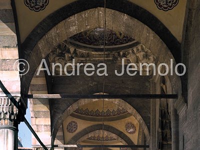 Sokullu Mehmet Pasa Camii Portico | Andrea Jemolo