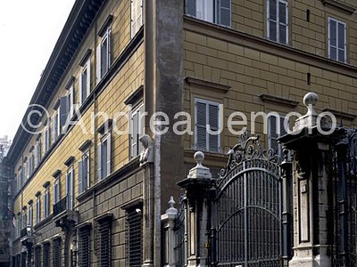 Falconieri Palace Façade on via Gulia | Andrea Jemolo