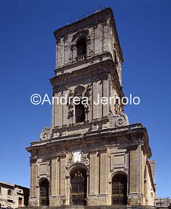 Cathedral Façade | Andrea Jemolo