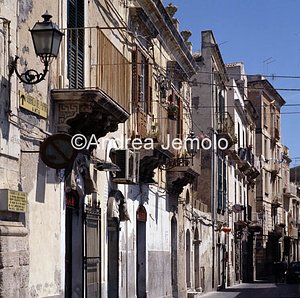 Roads of Ortigia  | Andrea Jemolo