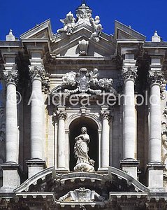 Cathedral Façade - Detail | Andrea Jemolo
