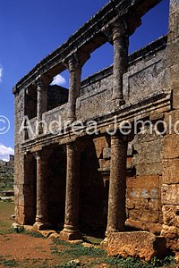 Dead Cities of Serjilla Inn | Andrea Jemolo
