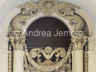 Palazzo Carpegna Frieze of the Portico | Andrea Jemolo