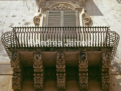 Palazzo Villadorata Particolare | Andrea Jemolo