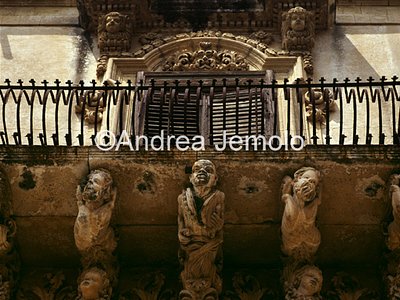 Palazzo Villadorata Particolare | Andrea Jemolo