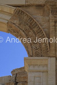 Monumental Arc Detail | Andrea Jemolo