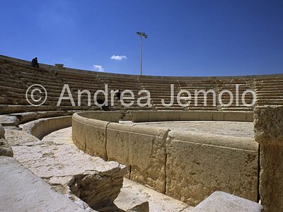 Theater Emicicle | Andrea Jemolo