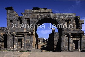 East gate  | Andrea Jemolo