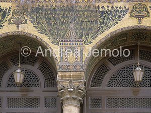 Great Mosque - Mosque of the Omayyadi Southern Prospect - transept - musive decoration | Andrea Jemolo