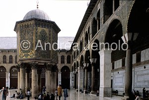 Great Mosque - Mosque of the Omayyadi Western portico | Andrea Jemolo