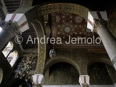 Great Mosque - Mosque of the Omayyadi Hallway toward the Western portico - musive decoration | Andrea Jemolo