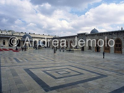 Great Mosque - Mosque of the Omayyadi Courtyard | Andrea Jemolo