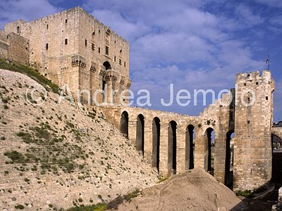 Citadel Towers and bridge on the ditch | Andrea Jemolo