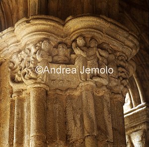 Old cathedral Capitals | Andrea Jemolo