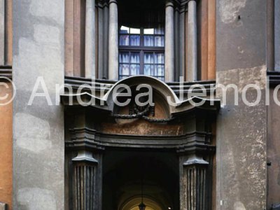 Palace of the Propagation of the Faith Portal with convex window | Andrea Jemolo
