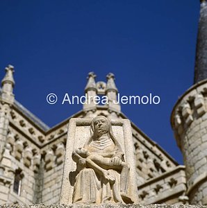 Episcopal palace Detail | Andrea Jemolo