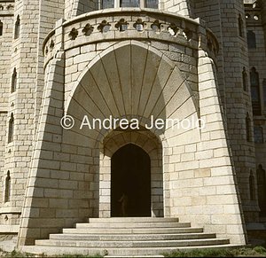 Episcopal palace Detail | Andrea Jemolo