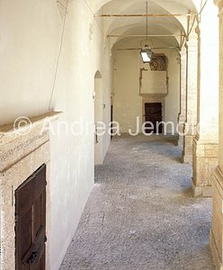 The Castellina Courtyard | Andrea Jemolo