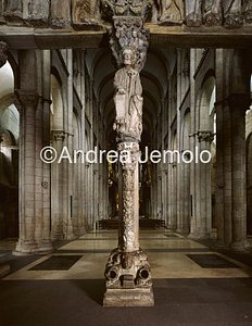 Cathedral - Portico of Pórtico da Gloria - Pórtico da Gloria Pillar | Andrea Jemolo
